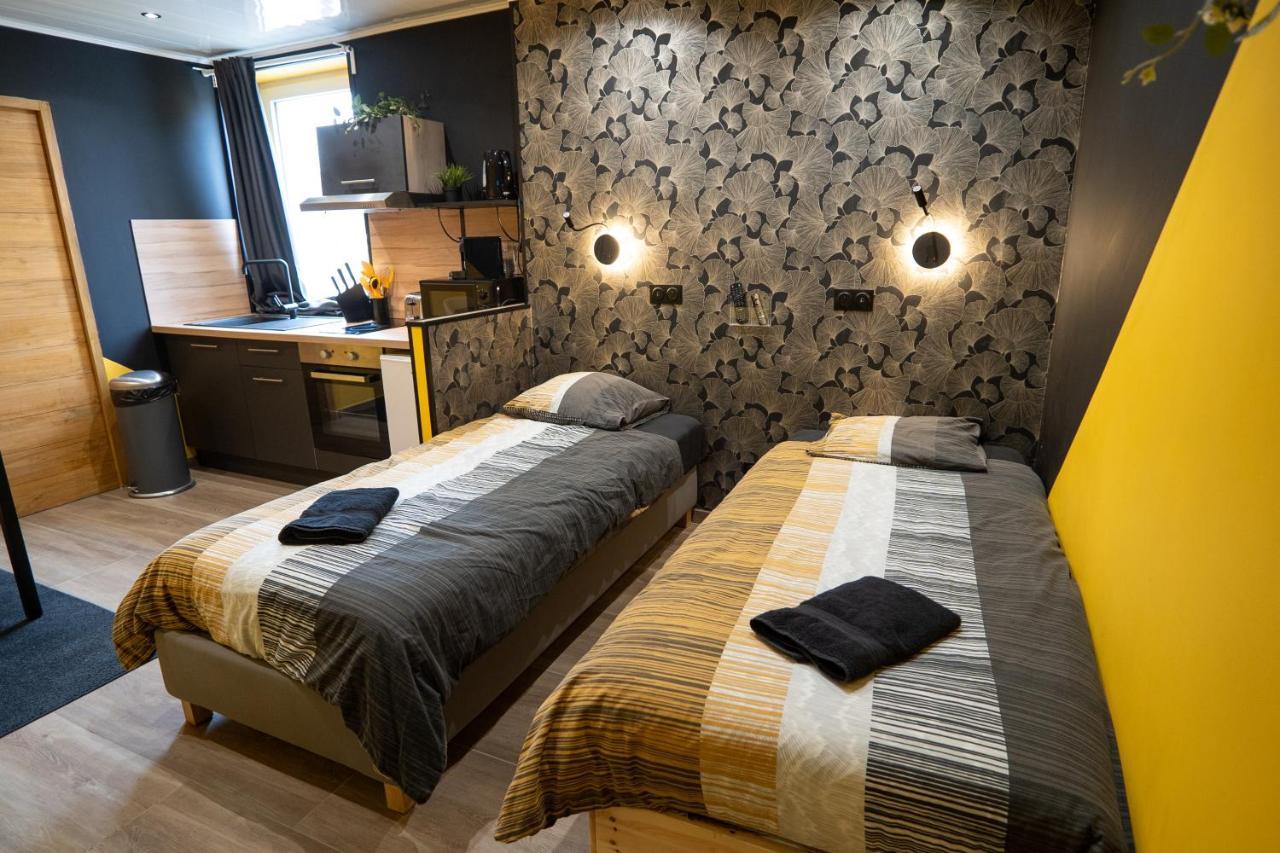 Capstay Color Valenciennes & Netflix Trith-Saint-Leger Экстерьер фото